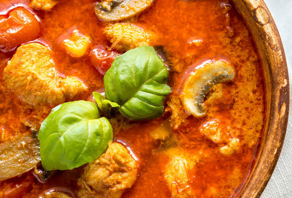 Image Thai Red Chicken Curry